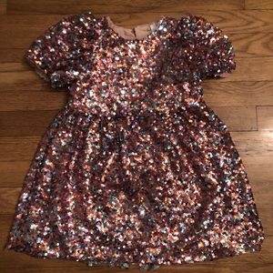 Sweet sequin little girls party dress 👗. HTF Zara sequined dress!